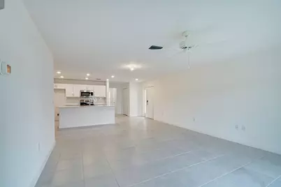 6875 Broadwater Lane, Lake Worth, FL 33467 - Photo 17