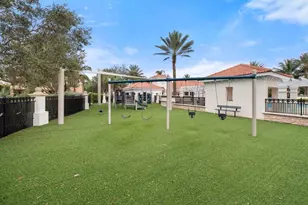 12085 Aviles Cir, Palm Beach Gardens, FL 33418 - Photo 87