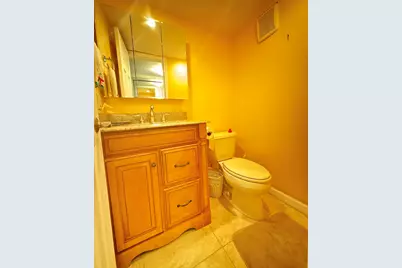 236 Kent N, West Palm Beach, FL 33417 - Photo 9