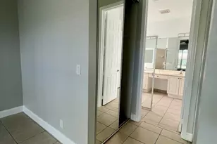 325 Mulberry Grove Rd, West Palm Beach, FL 33411 - Photo 13