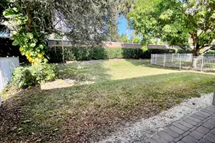 325 Mulberry Grove Rd, West Palm Beach, FL 33411 - Photo 25