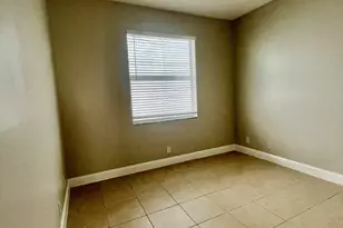 325 Mulberry Grove Rd, West Palm Beach, FL 33411 - Photo 19