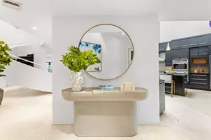 2 Sloans Curve Dr, Palm Beach, FL 33480 - Photo 13