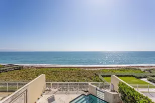 2 Sloans Curve Dr, Palm Beach, FL 33480 - Photo 23