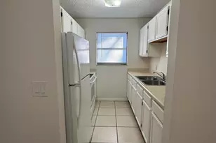 948 Louisiana Ave, Sebastian, FL 32958 - Photo 9