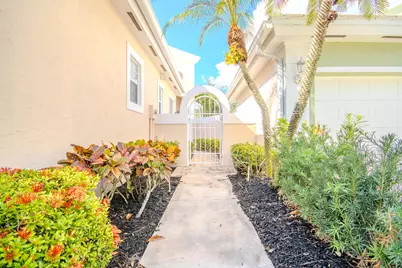 1019 Lytham Court, West Palm Beach, FL 33411 - Photo 3