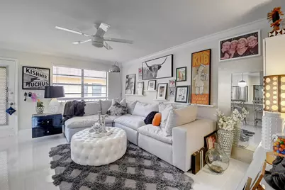 274 Capri F, Delray Beach, FL 33484 - Photo 3