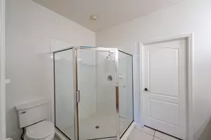 1657 SW Harbour Isles Cir, Port Saint Lucie, FL 34986 - Photo 35