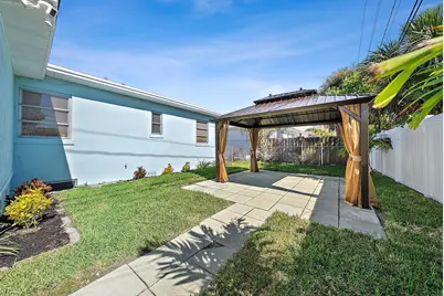 135 E 28th Street, Riviera Beach, FL 33404 - Photo 29