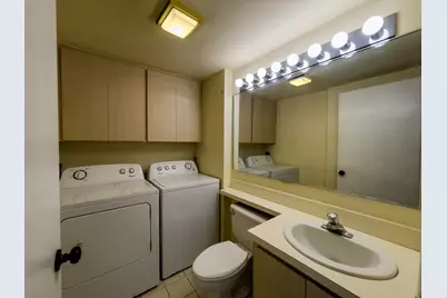 27 Clinton Court, Unit #D, Royal Palm Beach, FL 33411 - Photo 23
