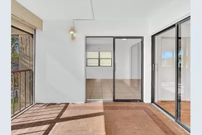 220 Lakeview Drive, Unit #210, Weston, FL 33326 - Photo 21