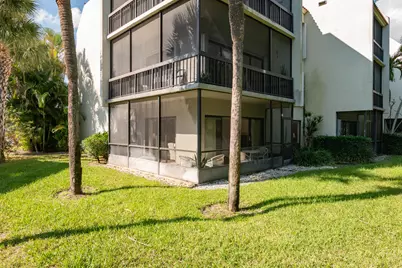 2550 Presidential Way, Unit #107, West Palm Beach, FL 33401 - Photo 13