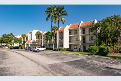 2550 Presidential Way, Unit #107, West Palm Beach, FL 33401 - Photo 27