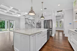 200 NW 10th St, Boca Raton, FL 33432 - Photo 33