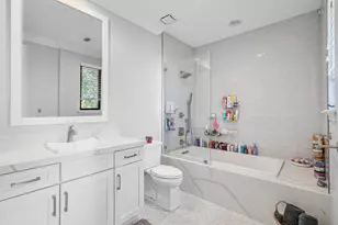 8988 Stone Pier Dr, Boynton Beach, FL 33472 - Photo 39