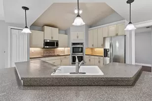 3960 SW Hablow St, Port Saint Lucie, FL 34953 - Photo 23