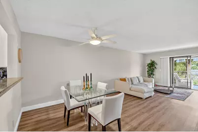 10092 Cedar Point Boulevard, Unit #305, Boynton Beach, FL 33437 - Photo 13