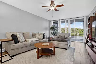 9450 Poinciana Place #203, Davie, FL 33324 - Photo 1