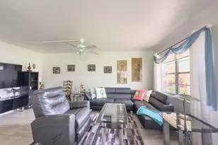 127 Mansfield D, Boca Raton, FL 33434 - Photo 3