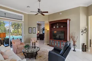 9314 Briarcliff Trace, Port Saint Lucie, FL 34986 - Photo 9