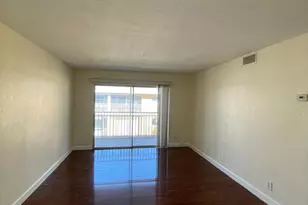 1501 Crescent Cir, Lake Park, FL 33403 - Photo 5