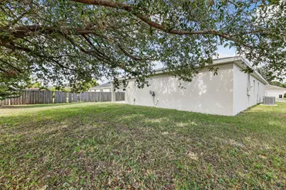 418 SW Fields Avenue, Port Saint Lucie, FL 34953 - Photo 5