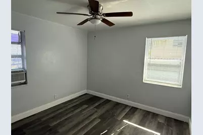 131 E 27th Street, Unit #4, Riviera Beach, FL 33404 - Photo 5