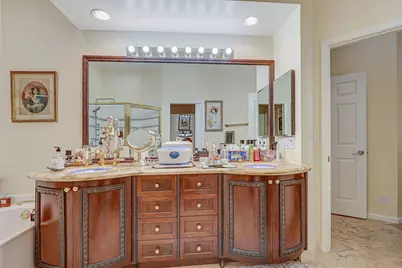 8241 Heritage Club Drive, West Palm Beach, FL 33412 - Photo 21