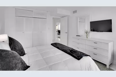 328 N Ocean Boulevard, Unit #104, Pompano Beach, FL 33062 - Photo 15