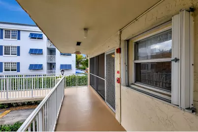 638 Snug Harbor Drive, Unit #E11, Boynton Beach, FL 33435 - Photo 29