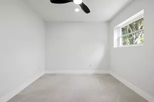 7718 San Mateo Dr E, Boca Raton, FL 33433 - Photo 37