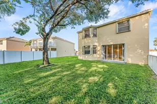 255 Saratoga Blvd E, Royal Palm Beach, FL 33411 - Photo 3