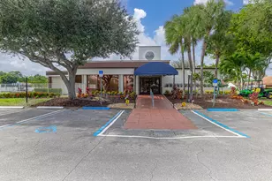 6335 Tall Cypress Cir, Greenacres, FL 33463 - Photo 23