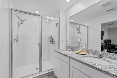6339 Sailpointe Lane, West Palm Beach, FL 33413 - Photo 15