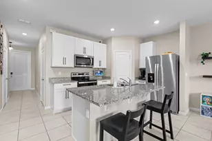 6339 Sailpointe Ln, West Palm Beach, FL 33413 - Photo 3
