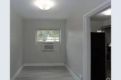 2722 Poinsettia Avenue, Unit #13, West Palm Beach, FL 33407 - Photo 7