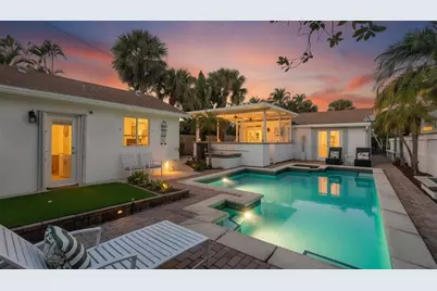 205 N 18th Avenue, Lake Worth, FL 33460 - Photo 1