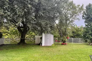 1622 S S Club Dr Dr, Wellington, FL 33414 - Photo 7