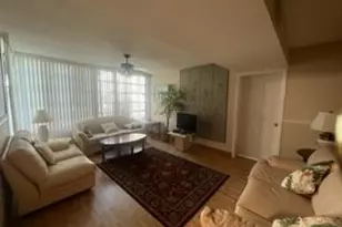 3826 Whitehall Dr, West Palm Beach, FL 33401 - Photo 13