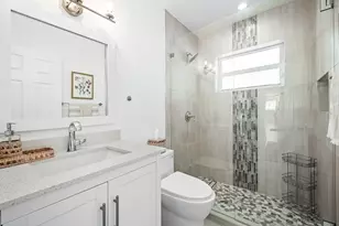 124 Oregon Ln, Boca Raton, FL 33487 - Photo 19