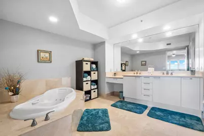 2640 Lake Shore Drive, Unit #711, Riviera Beach, FL 33404 - Photo 27
