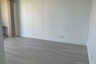 2425 Presidential Way, West Palm Beach, FL 33401 - Photo 21