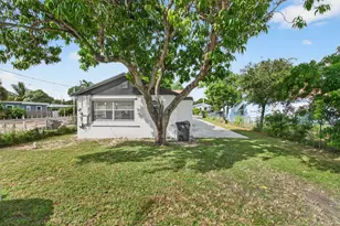 614 N E St, Lake Worth Beach, FL 33460 - Photo 23