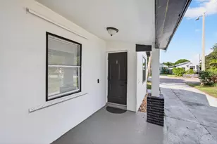 614 N E St, Lake Worth Beach, FL 33460 - Photo 3