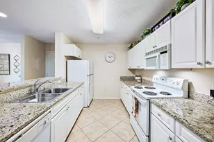 1200 Town Center Dr, Jupiter, FL 33458 - Photo 9