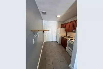 914 3rd Street, Unit #4, West Palm Beach, FL 33401 - Photo 9