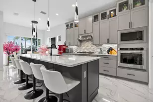 10405 Northbrook Cir, Palm Beach Gardens, FL 33412 - Photo 13