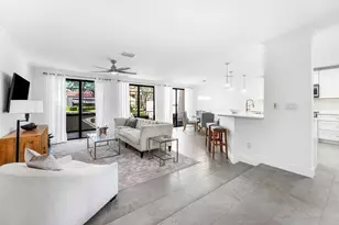 819 Windermere Way, Palm Beach Gardens, FL 33418 - Photo 9