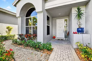 7816 Travlers Tree Dr, Boca Raton, FL 33433 - Photo 3