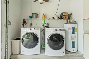 77 Ironwood Way N, Palm Beach Gardens, FL 33418 - Photo 27